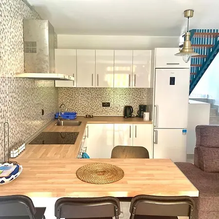 Lejlighed Duplex-bungalow In Playa De Americas,3 Minutes Near The Beaches In Tenerife Playa de las Américas