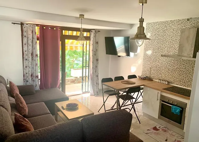 شقة Duplex-bungalow In Playa De Americas,3 Minutes Near The Beaches In Tenerife *